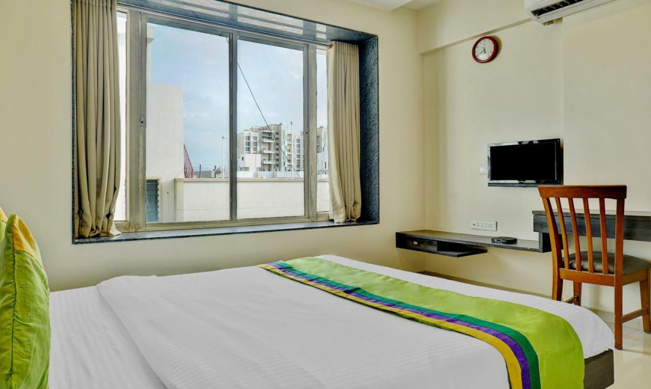 Treebo Bhagyashree Executive Hotel Mundhwa Ngoại thất bức ảnh