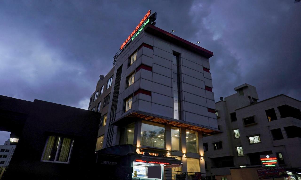 Treebo Bhagyashree Executive Hotel Mundhwa Ngoại thất bức ảnh